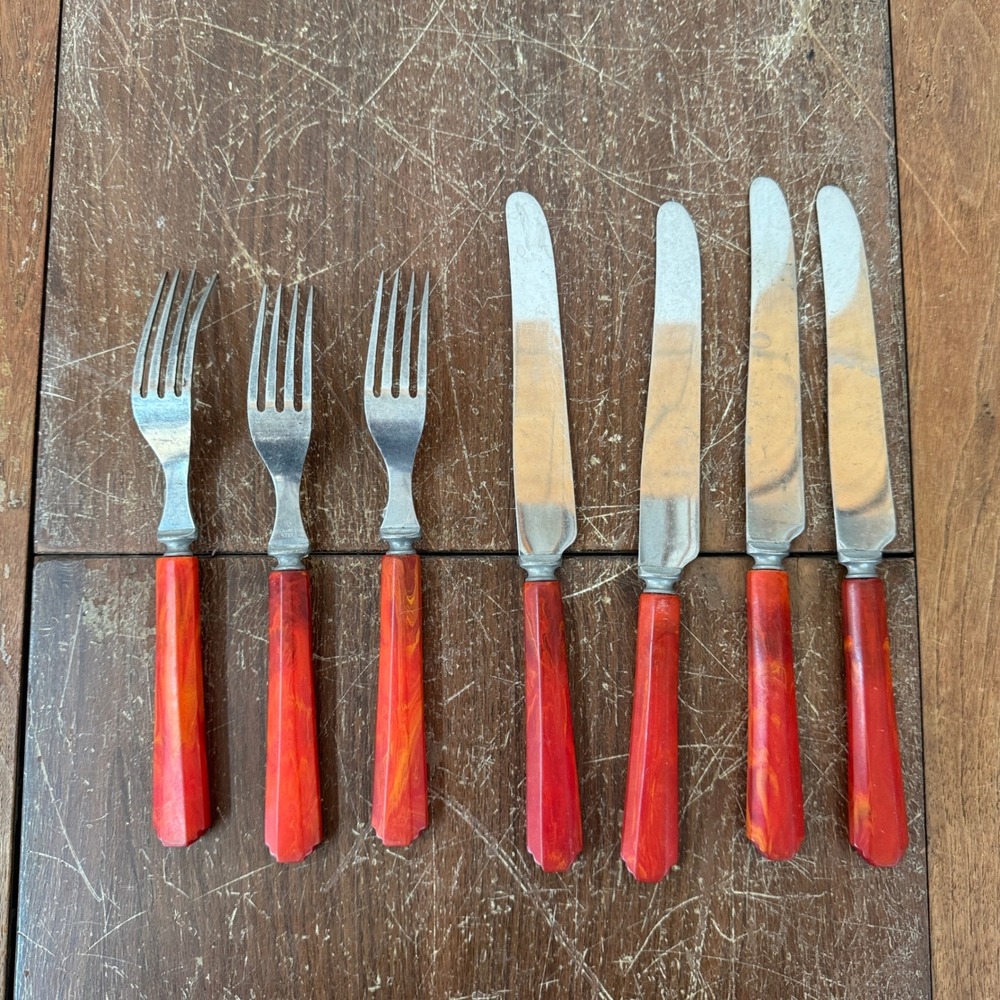 Vintage Hampshire Cutlery‎ Red Marbled Bakelite Art Deco Handles